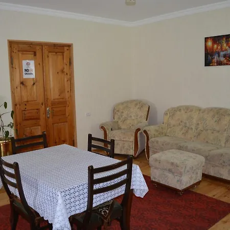 Ekaterine Guest House Kazbegi Exterior photo